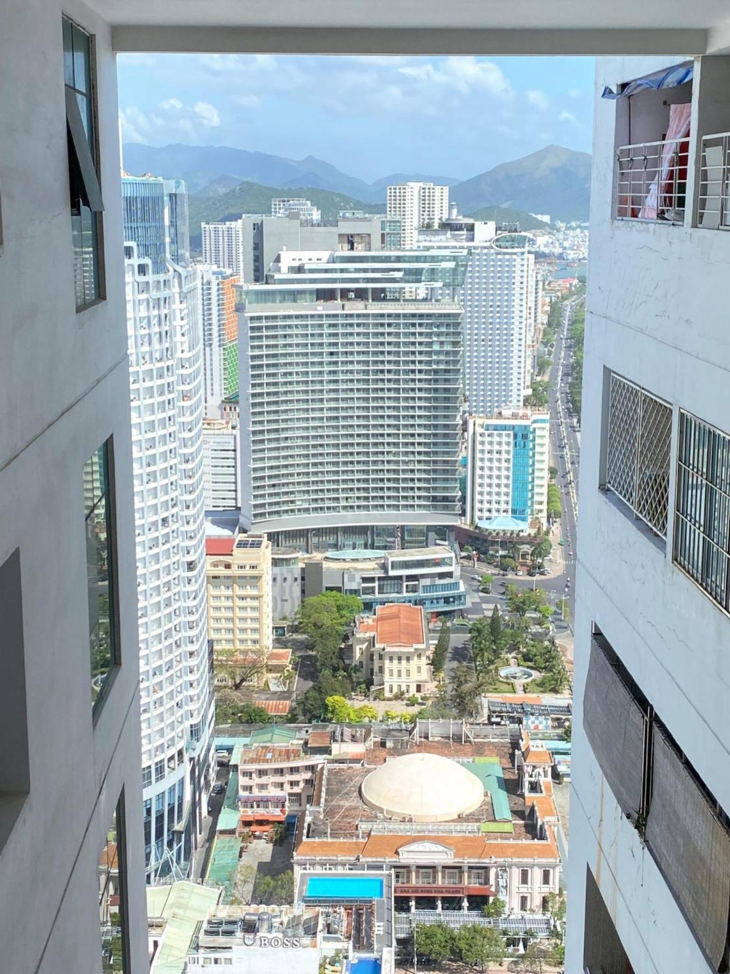Infinity Sea View Apartment Nha Trang Eksteriør bilde